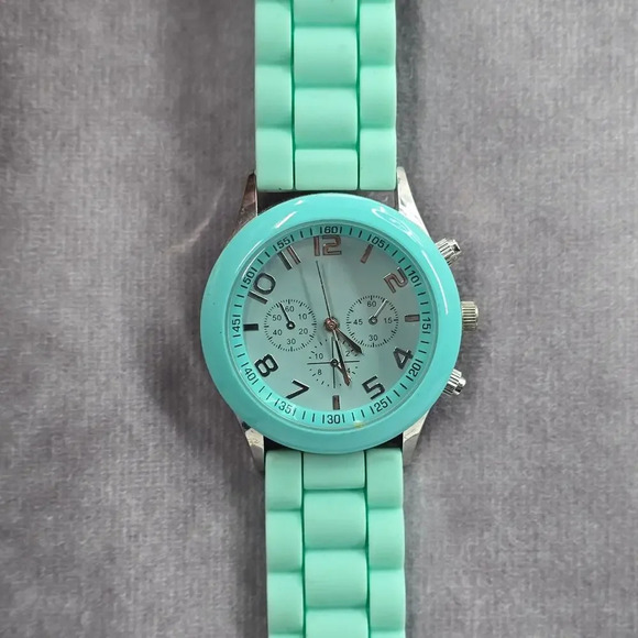 Darice Mint Green Fashion Silver Womens Flexible Watch Jewelry Accessories JB4-1 - Picture 1 of 7